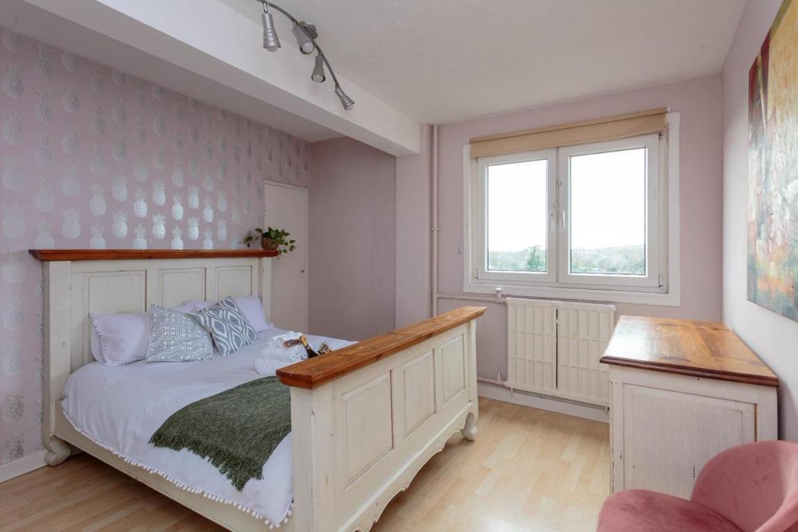 Gorgeous 3-Bed Flat, 15 Minutes To City Centre Edinburgh Exterior photo