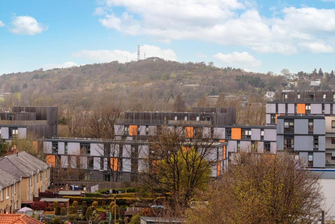 Gorgeous 3-Bed Flat, 15 Minutes To City Centre Edinburgh Exterior photo